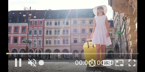 Creative Screenshot 1