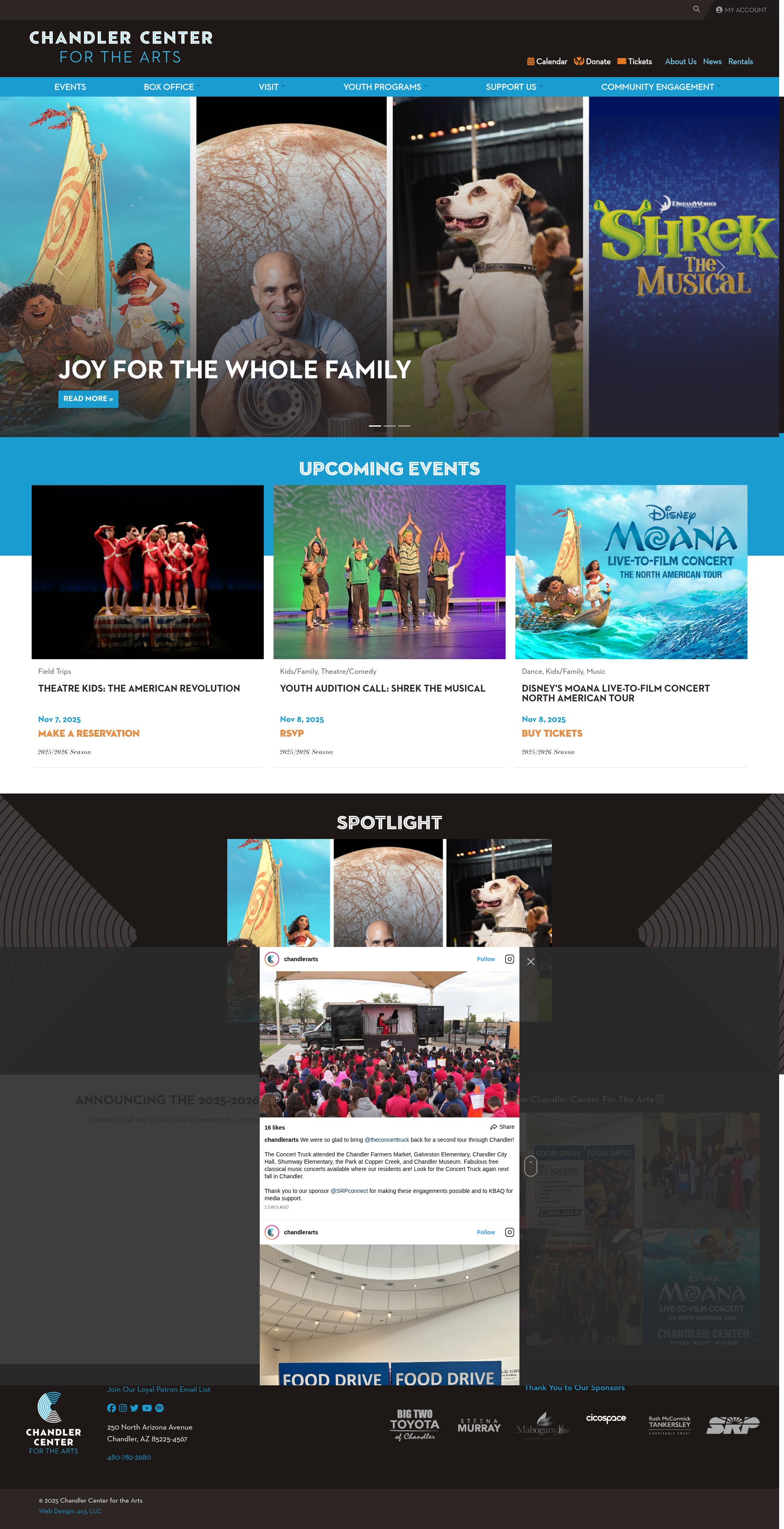 Screenshot of chandlercenter.org