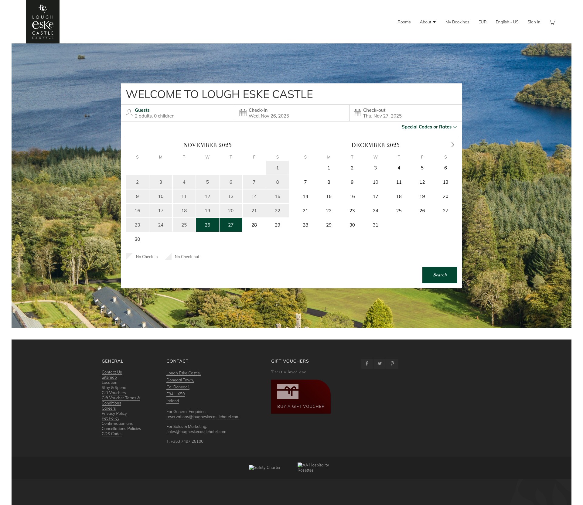 Screenshot of lougheskecastlehotel.com