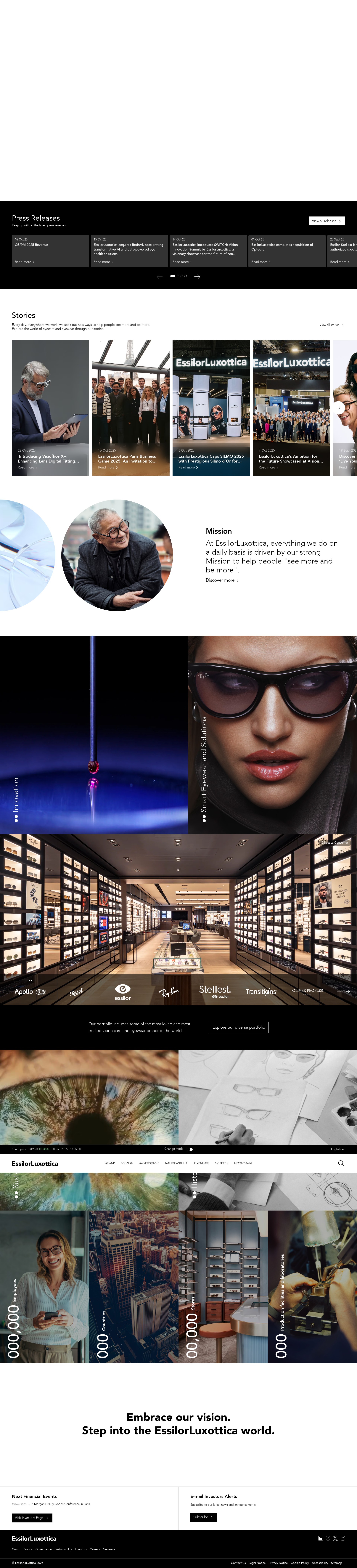 Screenshot of luxottica.com